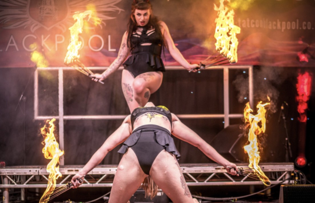 embers-fire-performers 8