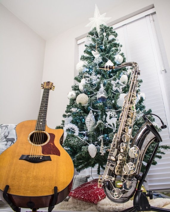 sax-with-aj 4