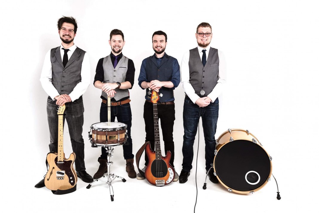 Hire Brady and The Bunch Rock, Pop, Funk & Soul Band Essex