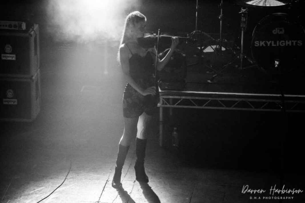 julia-violinista 11