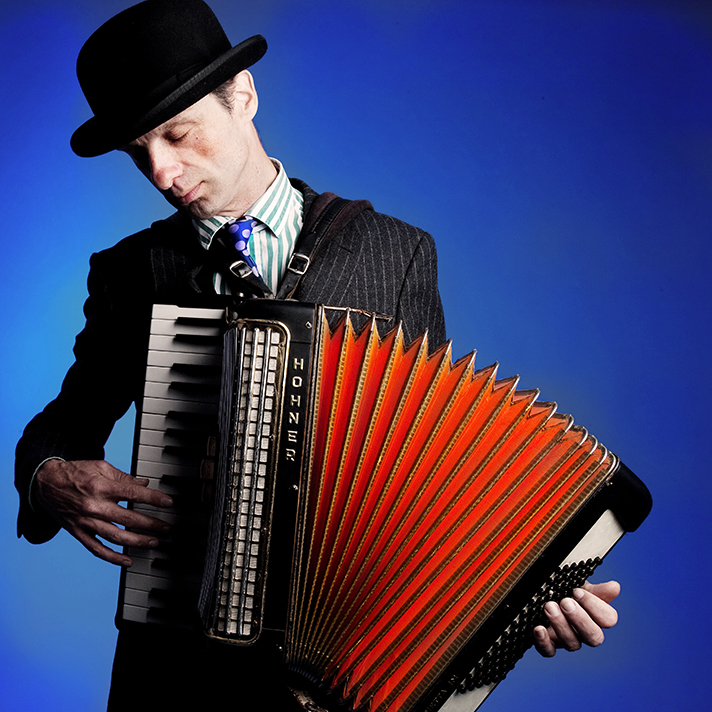 Cafe Maestro Jewish Accordion Music