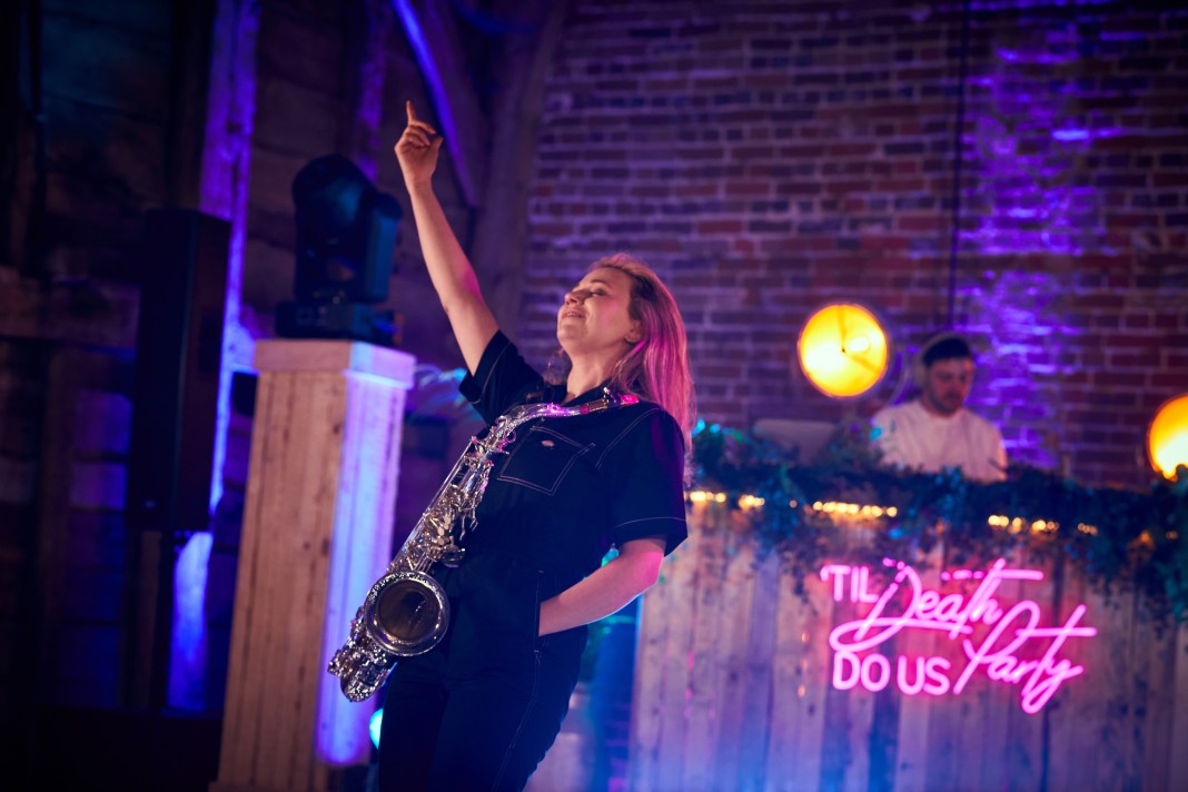 saxonix 5