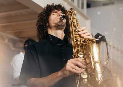 Curly Sax Listing