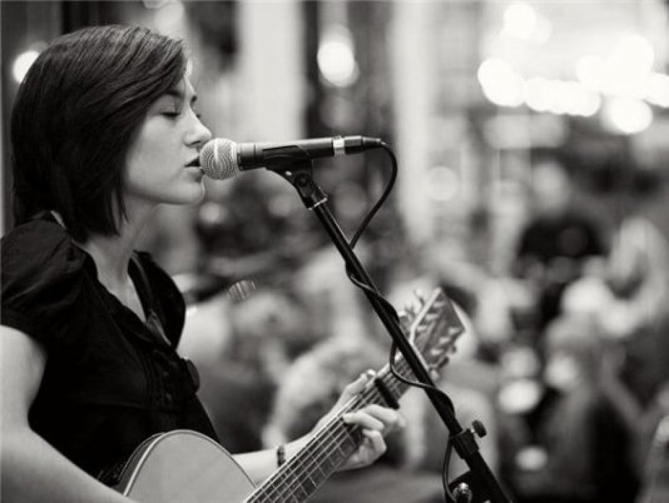 Hire Acoustic Sounds for your event | Entertainment Nation