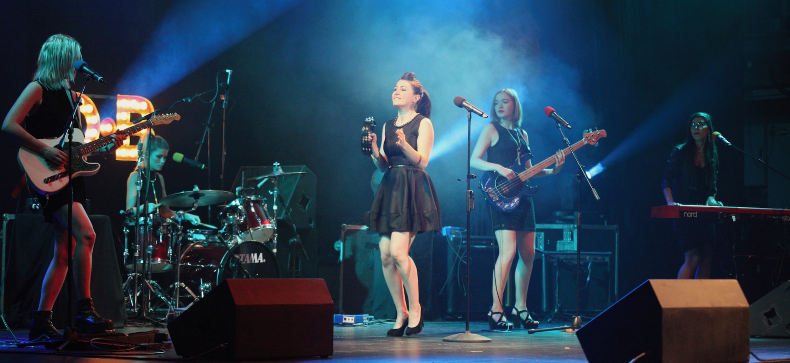 starlets-groove 9