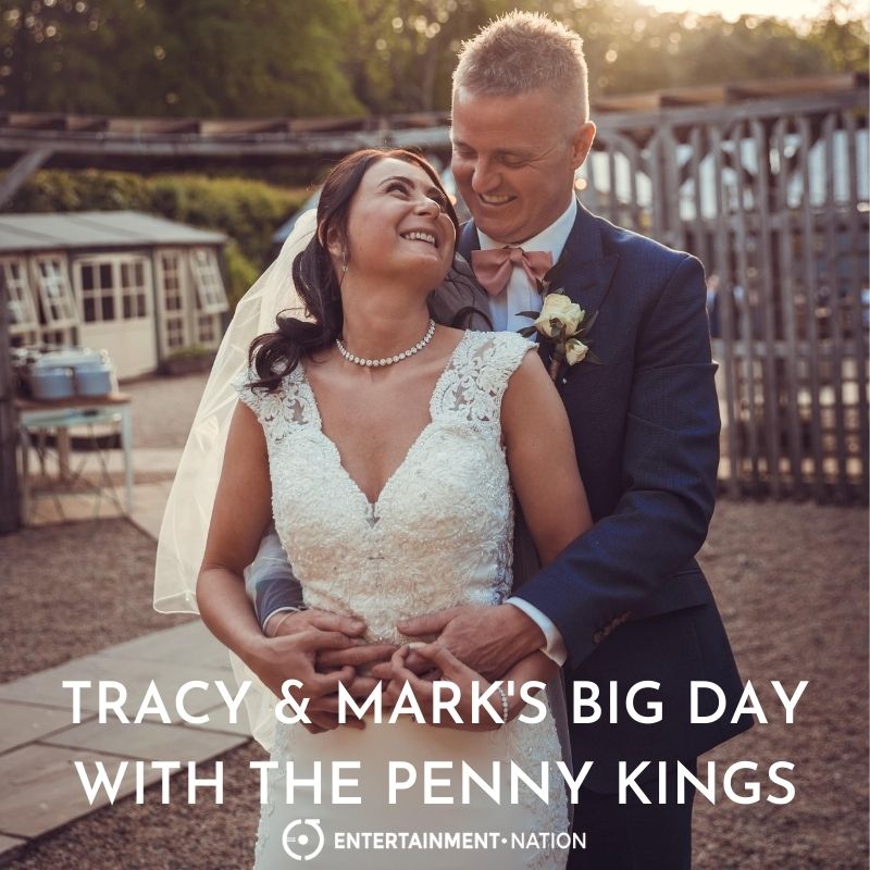 Tracy & Mark’s Intimate Summer Wedding with The Penny Kings