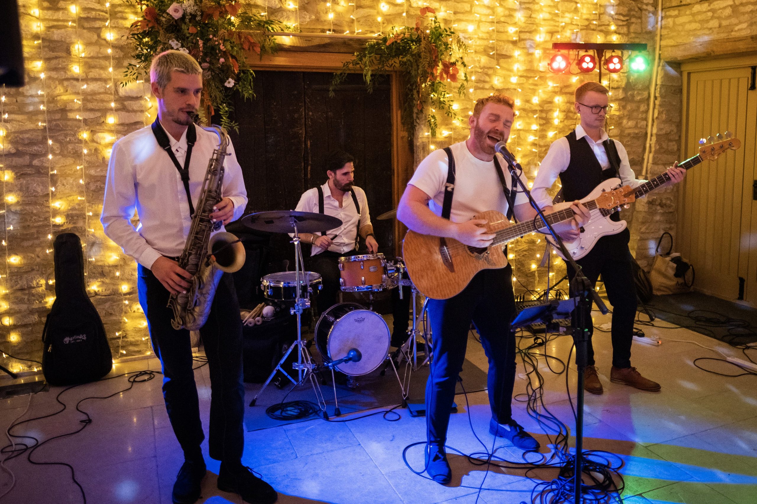 Foxland wedding band