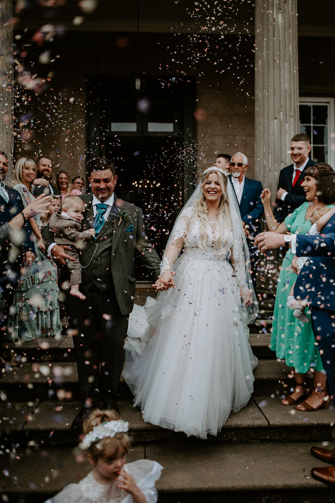 Wedding confetti shot